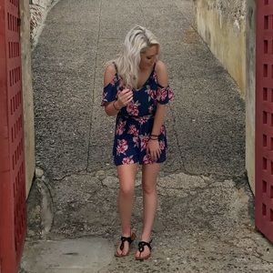 BLUE FLORAL ROMPER